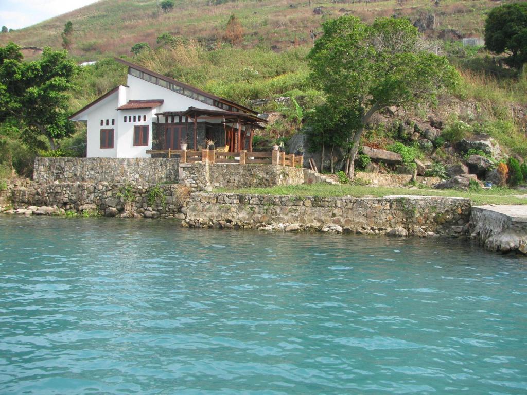Saulina Resort Pangururan Exteriér fotografie